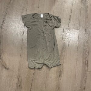 Lou Lou and company Olive romper